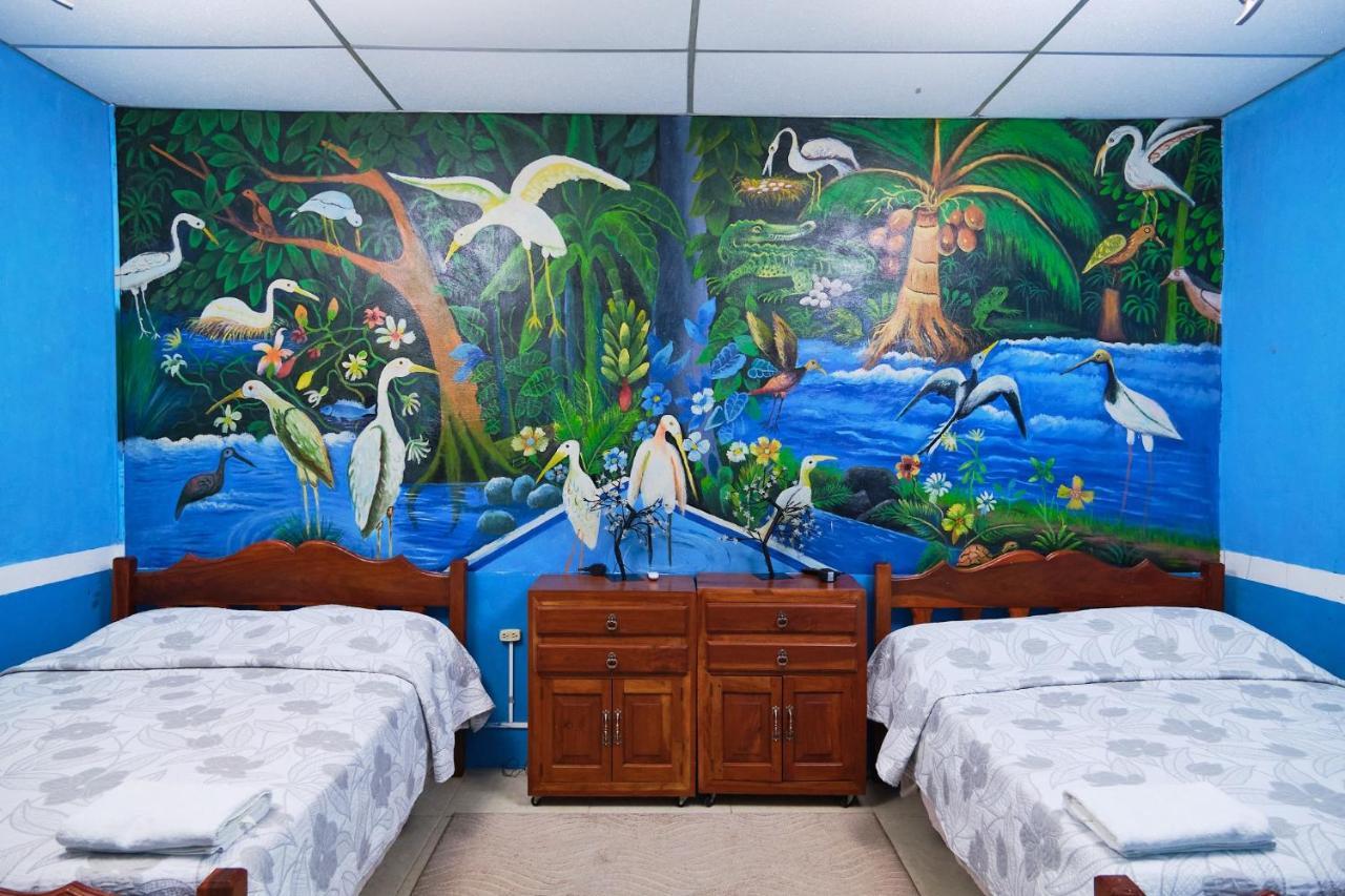 Hospedaje Hefziba 莫约加尔帕 外观 照片