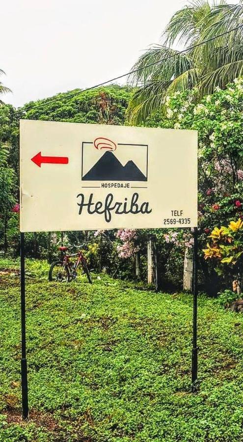 Hospedaje Hefziba 莫约加尔帕 外观 照片