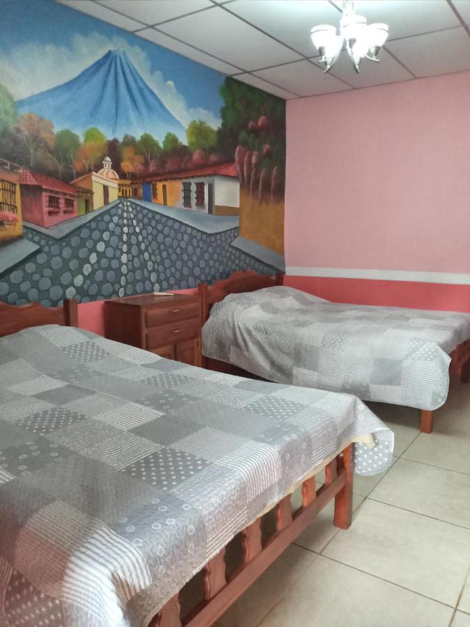 Hospedaje Hefziba 莫约加尔帕 外观 照片