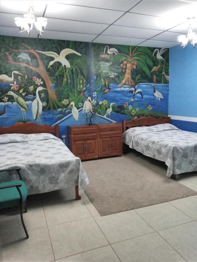 Hospedaje Hefziba 莫约加尔帕 外观 照片