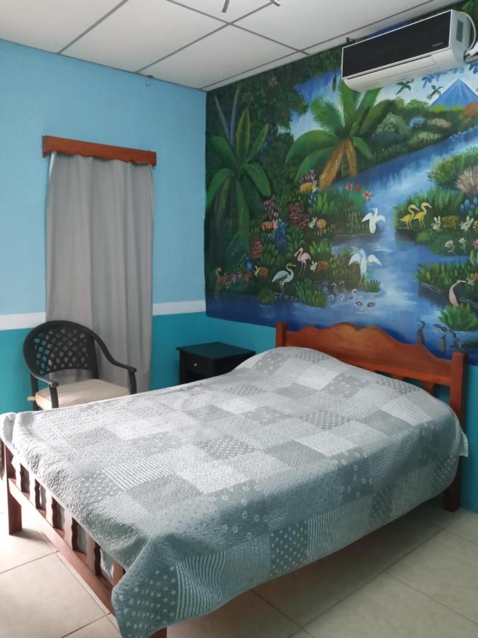 Hospedaje Hefziba 莫约加尔帕 外观 照片