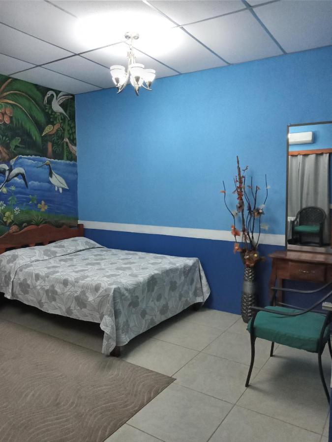 Hospedaje Hefziba 莫约加尔帕 外观 照片